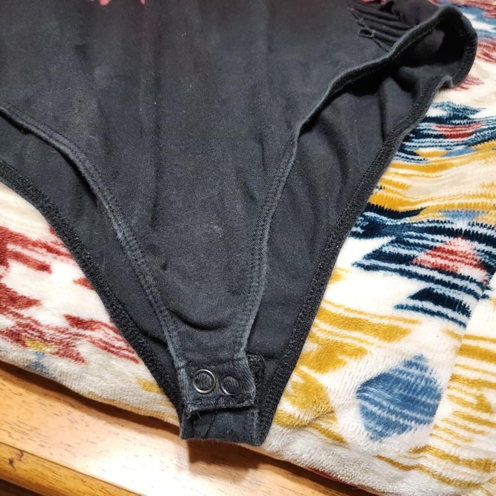 AFFLICTION BODY SUIT LARGE - Picture 2 of 5